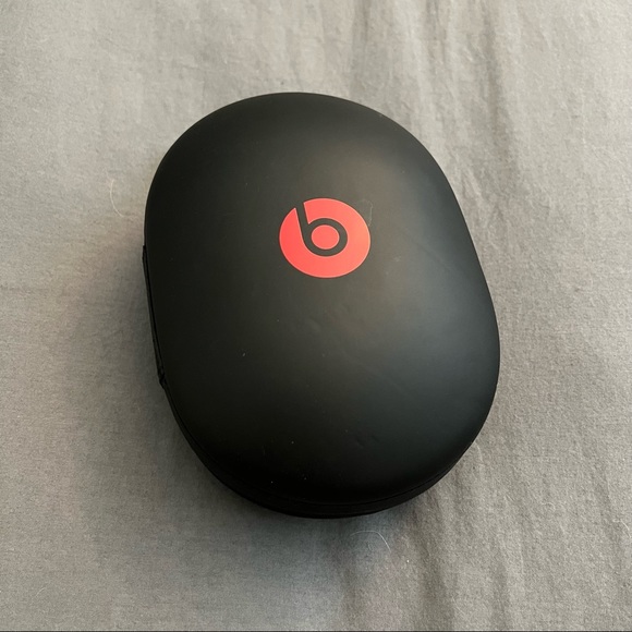 Beats studio3 headphones - Picture 3 of 15